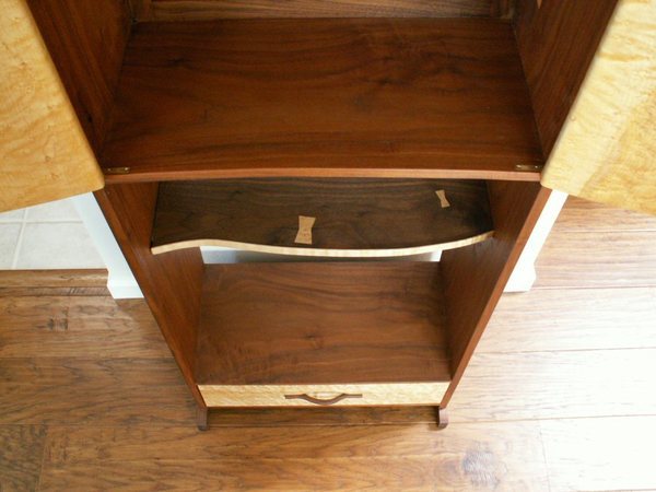 Liquor Cabinet front profile